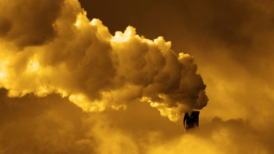 Amazon funds biggest gas power plant in US despite climate pledge