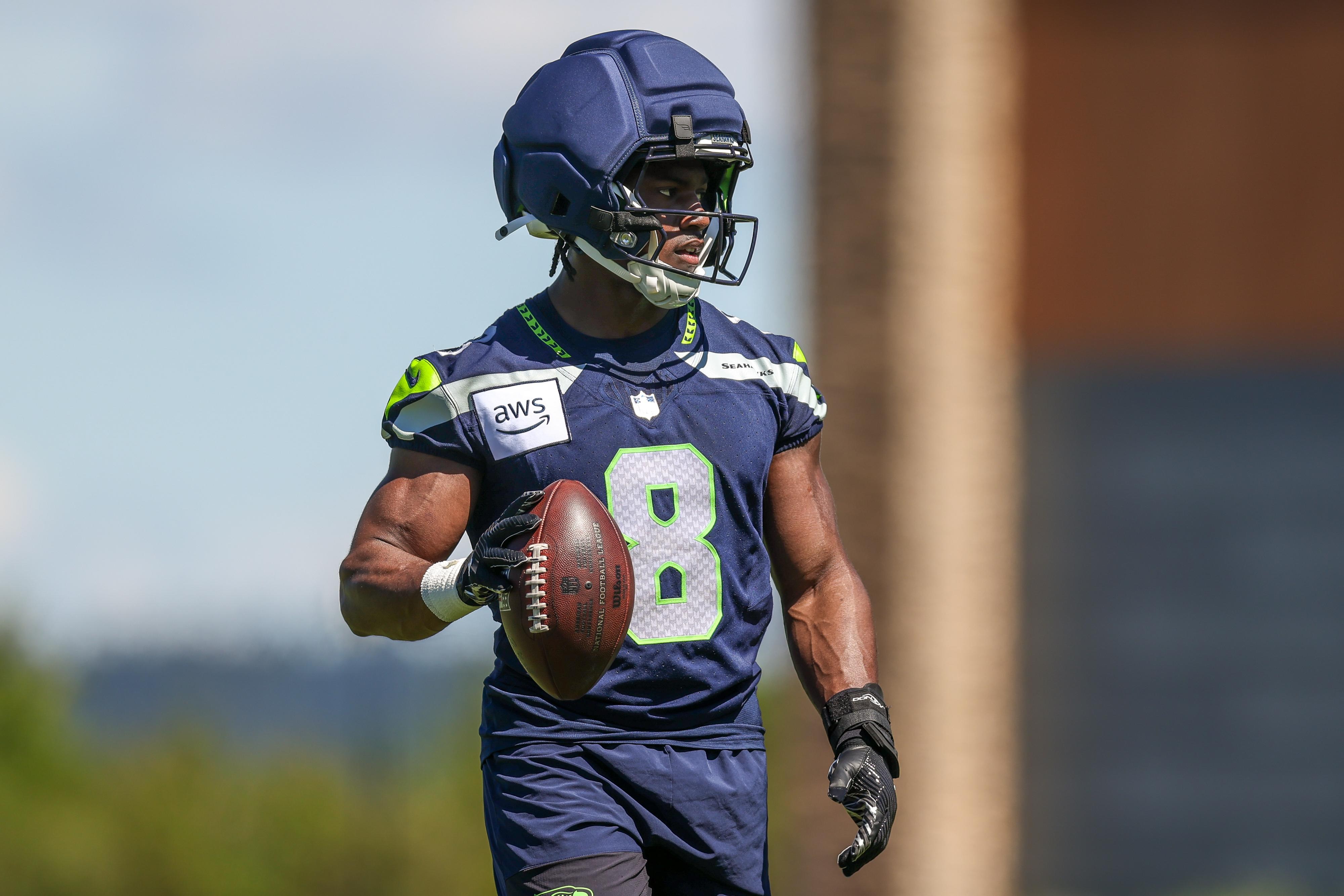 Several Seahawks return to practice Monday but no sign of Jadarian Price at warmups