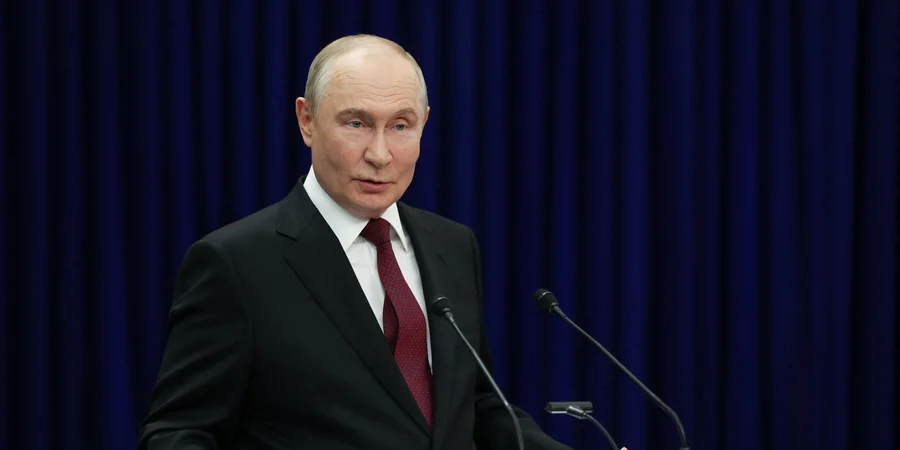 Putin threatens retaliation after Zelenskyy warns airlines Russian skies are increasingly unsafe
