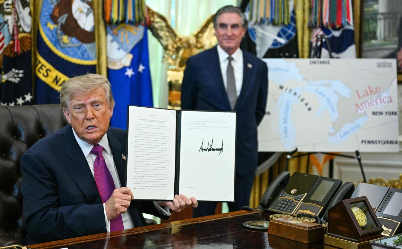 Driven by distraction? Trump steps up stunts as US midterms loom