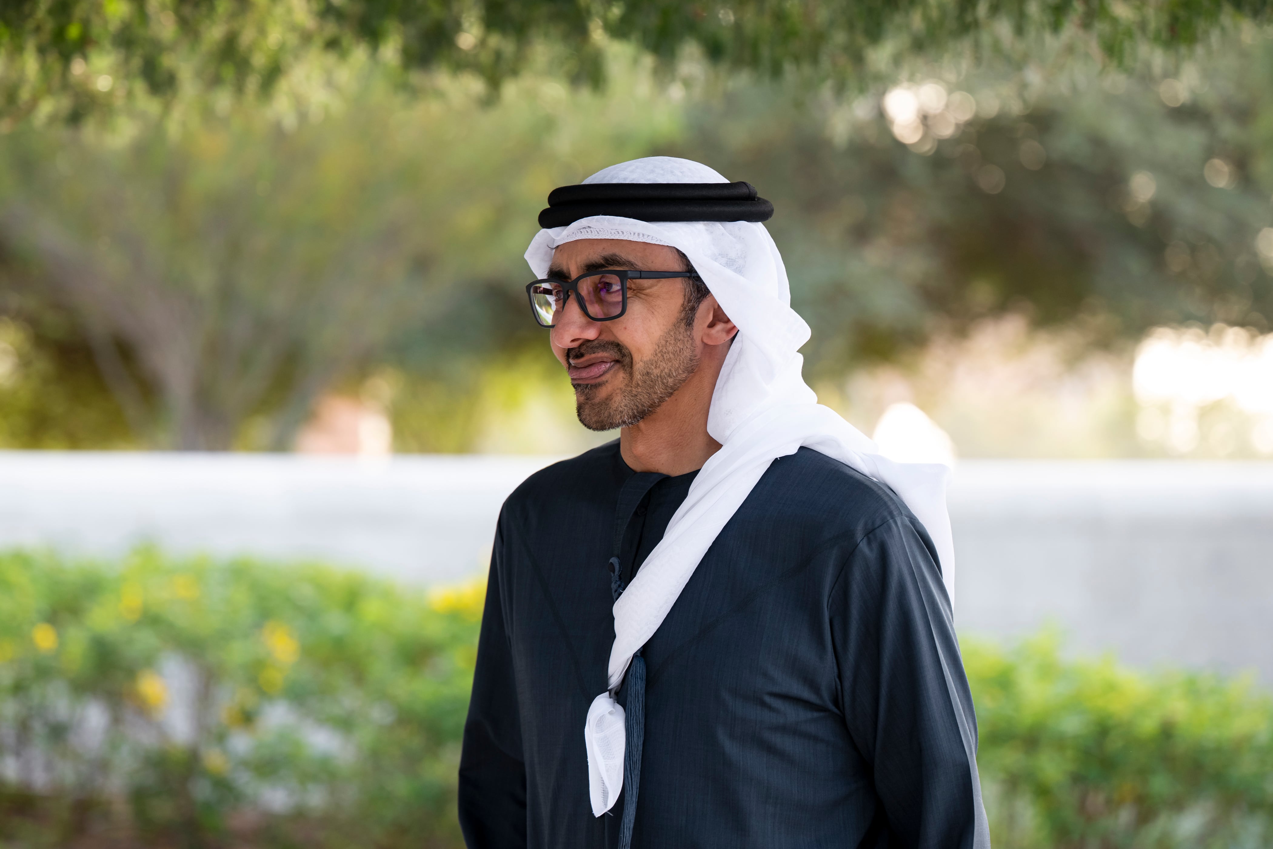 Sheikh Abdullah and Kuwaiti Foreign Minister review regional stability