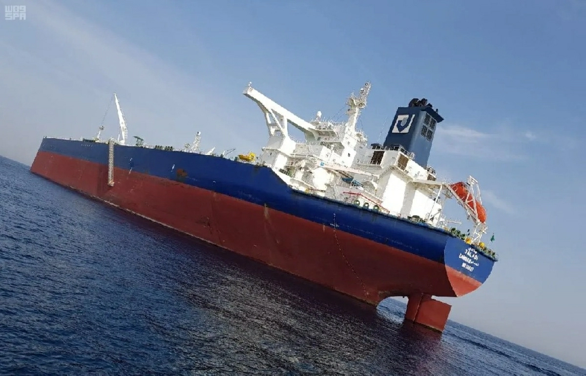 Two Filipino seafarers die aboard Saudi vessel in Strait of Hormuz security incident