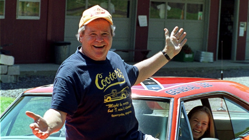 Ben Jones, who played Cooter in the Dukes of Hazzard, has died