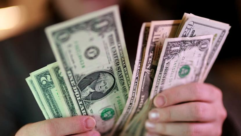 Dollar rises to 2-week high, Middle East conflict and rate paths in focus