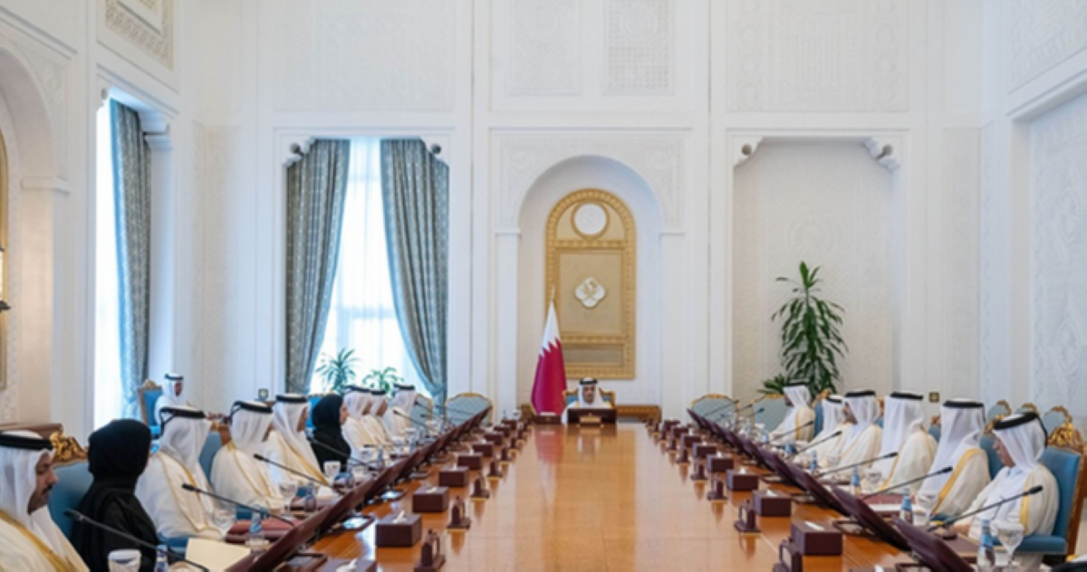 Cabinet holds weekly meeting
