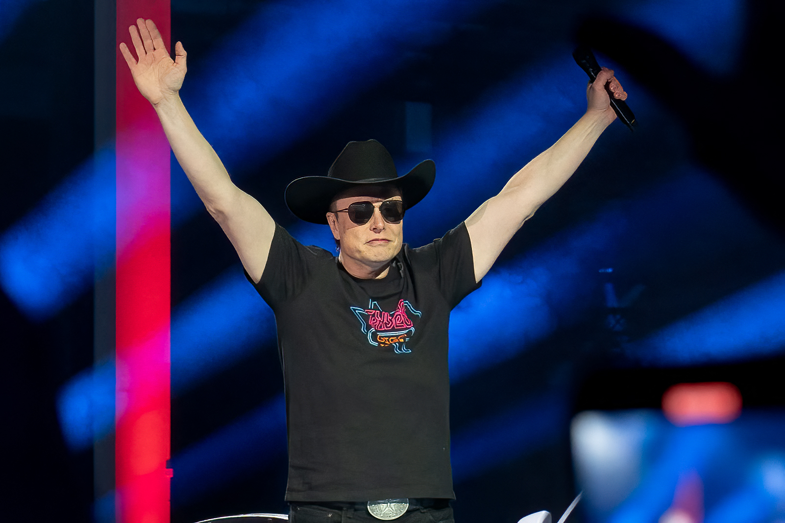Everything’s bigger in Texas: Musk’s planned $16.8 billion chip factory is five times bigger than the world’s current largest building
