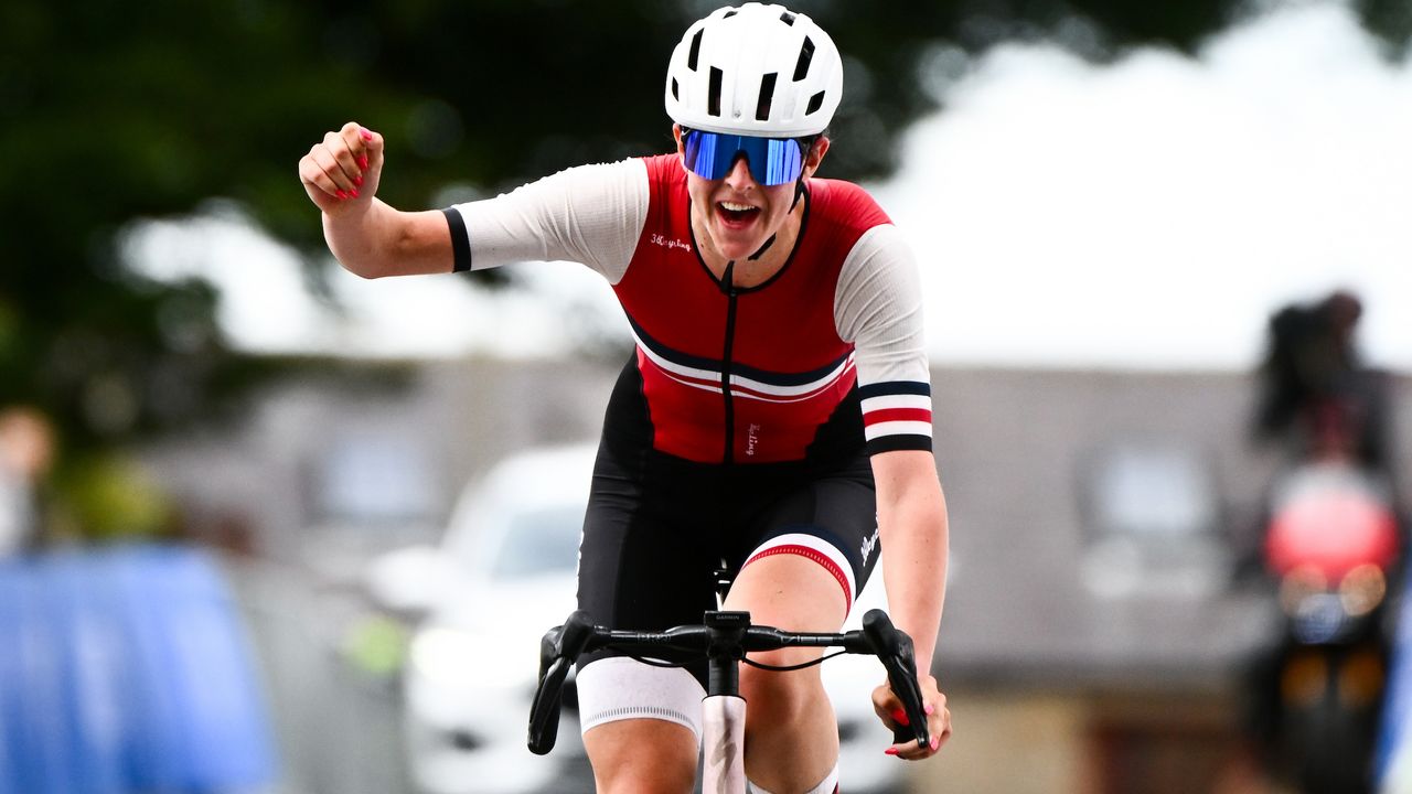 Self-coached teenager comes out of retirement to win coveted Curlew Cup