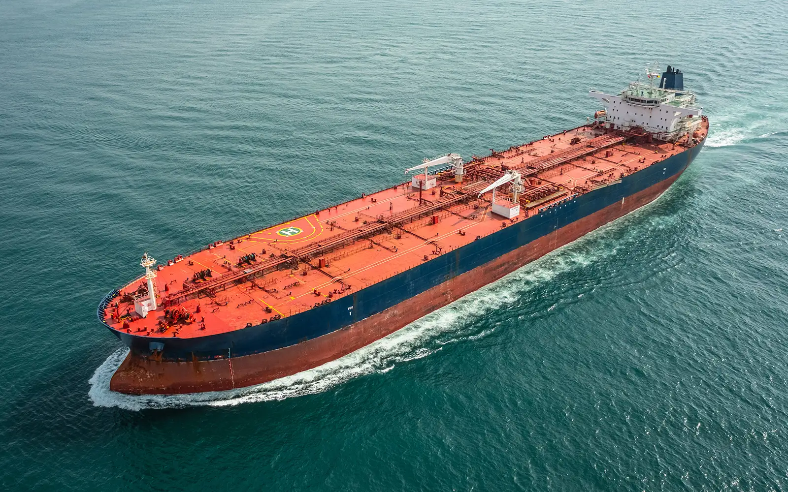 Trump extends shipping waiver, with limits, to aid energy flow