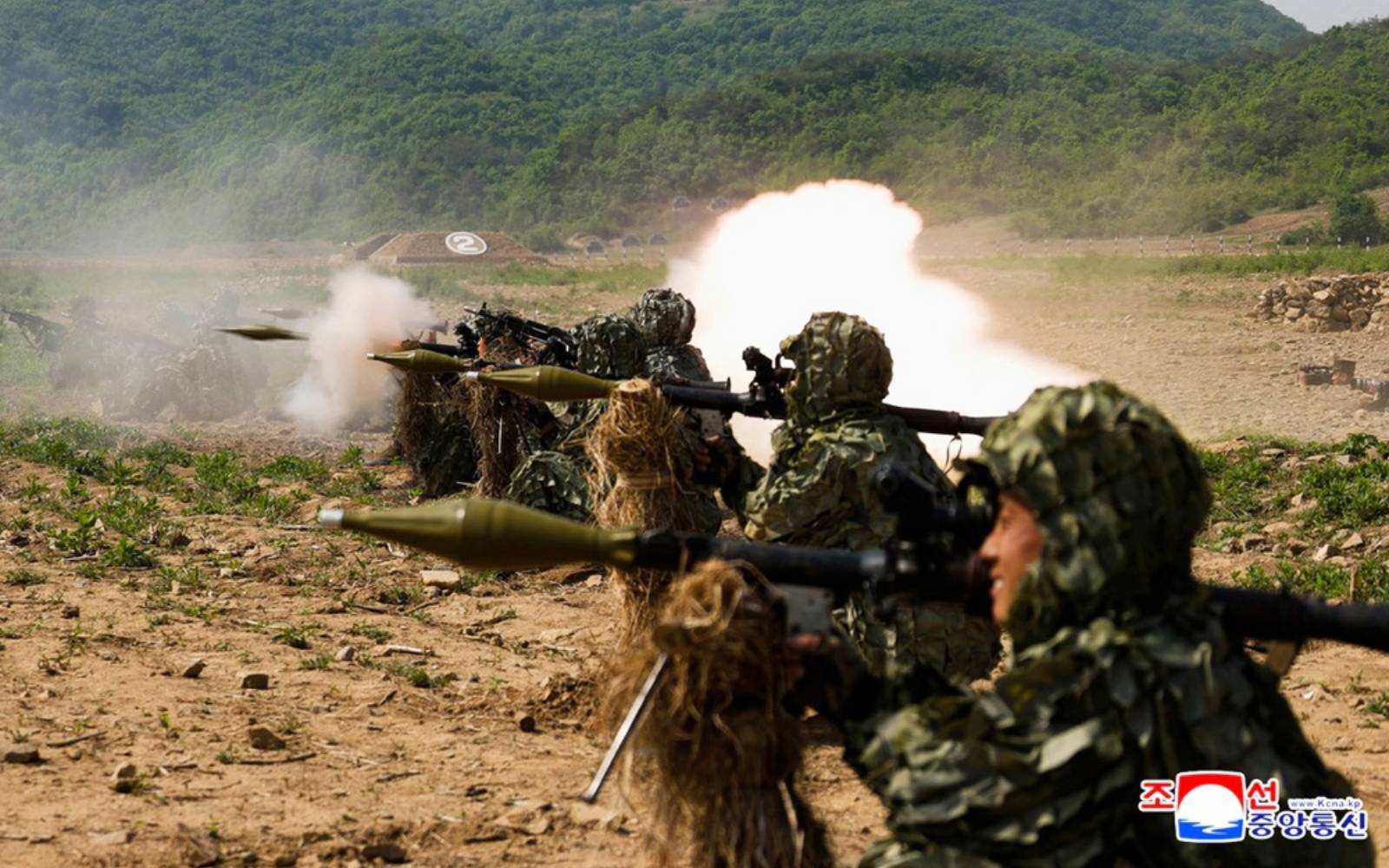Zelensky says Russia readying more N. Korean troops, missiles