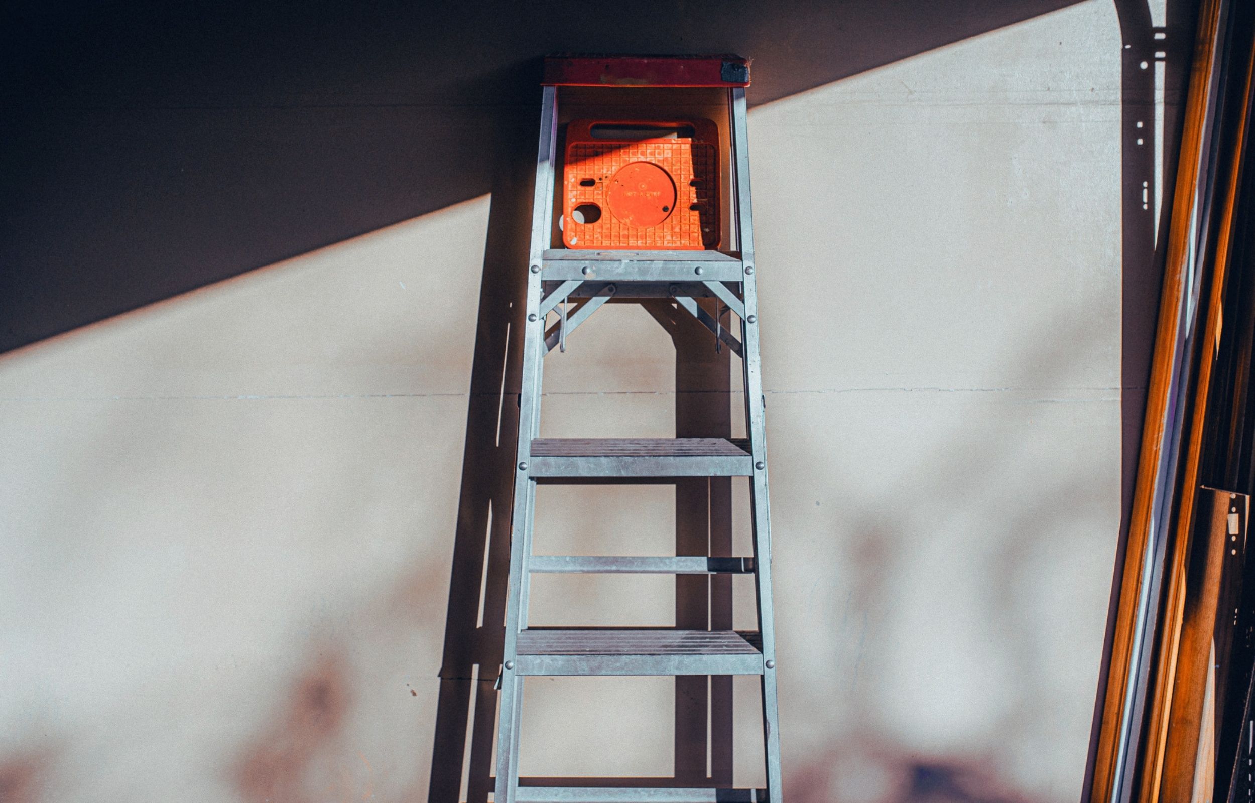 I Started My Career With a Borrowed Ladder. Here’s How That Shaped the Way I Evaluate My Business Partners.