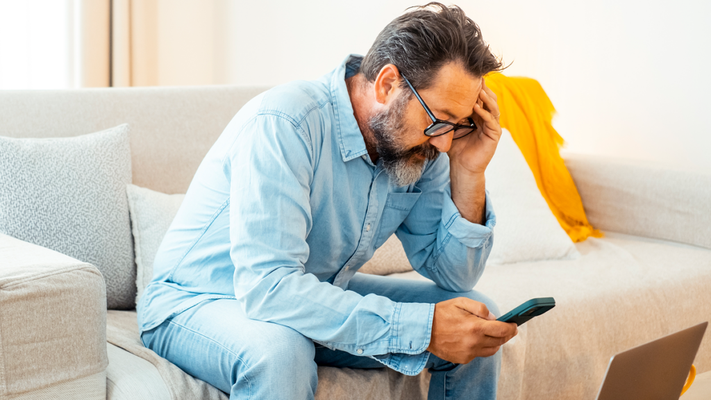 Foreign residents scammed into paying twice for fake residency renewal appointments
