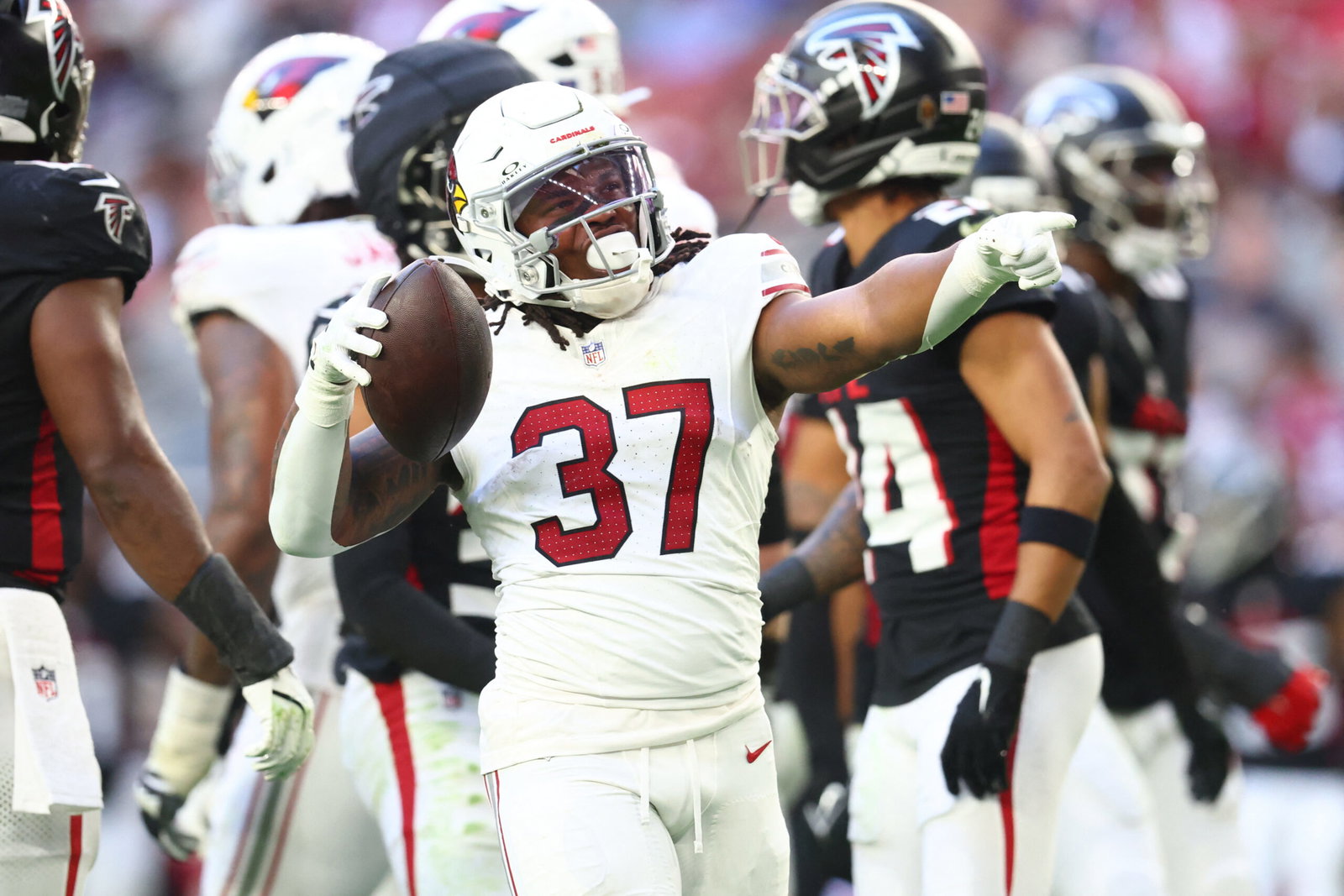 What Can Corey Kiner Bring to the Patriots As RB3?