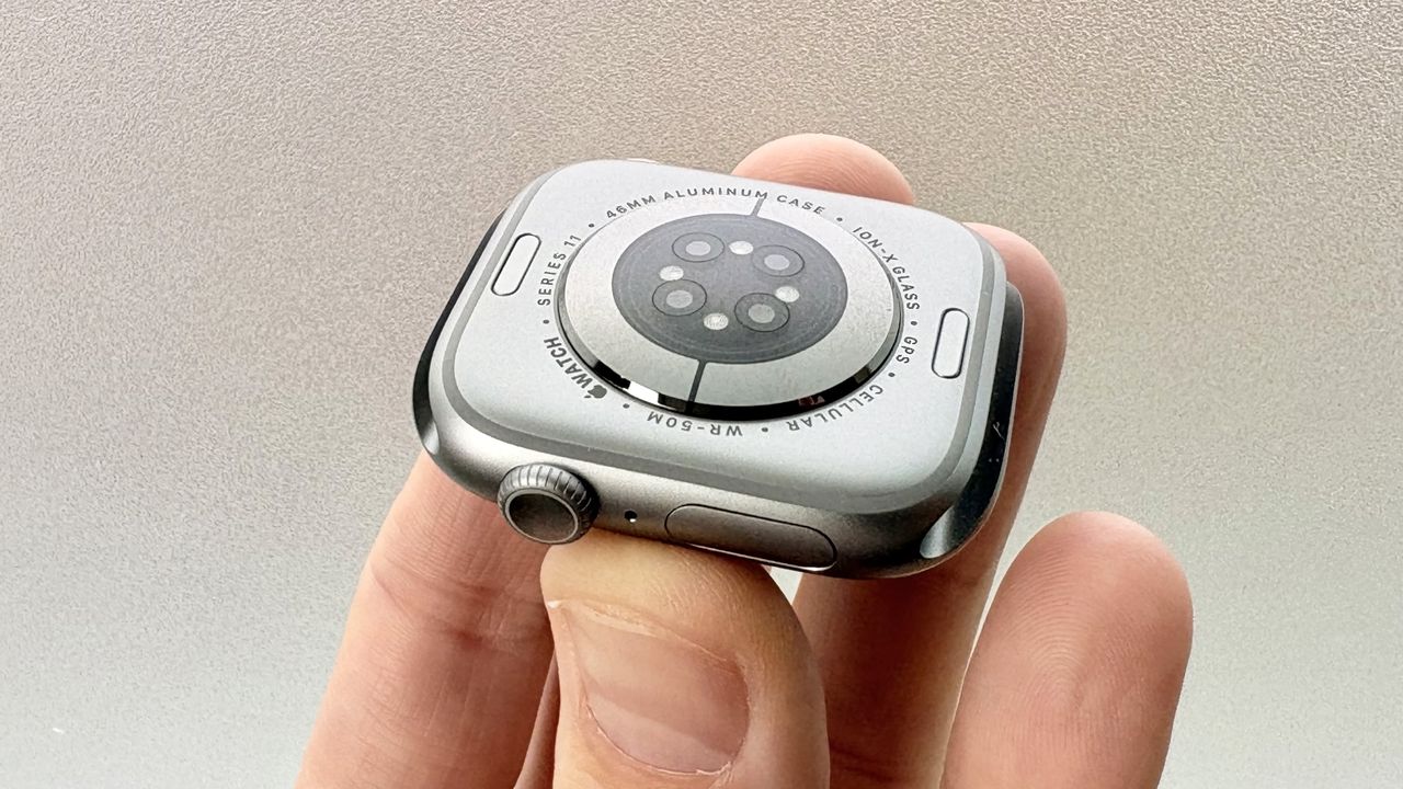 Report: Apple is considering a screen-free Apple Watch to rival Whoop and Fitbit Air