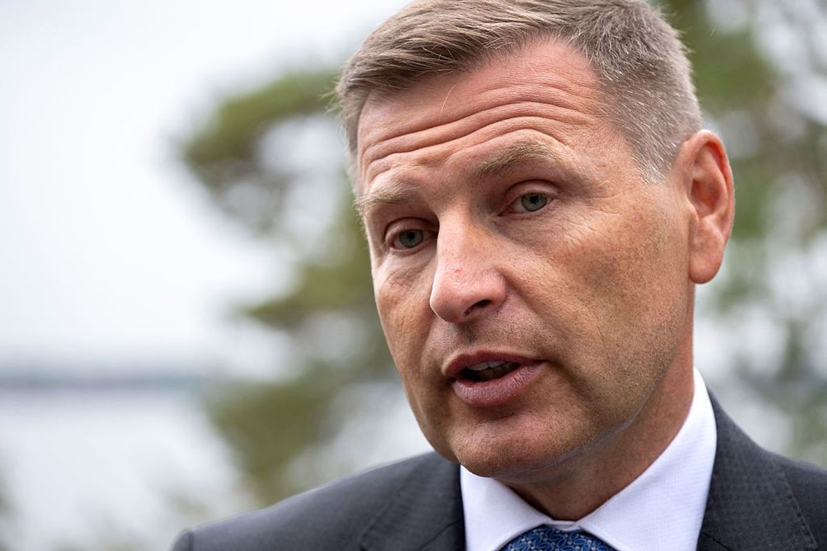 Estonia's Defense Minister resigns after wasting 70 million euros on faulty ammunition for Ukraine