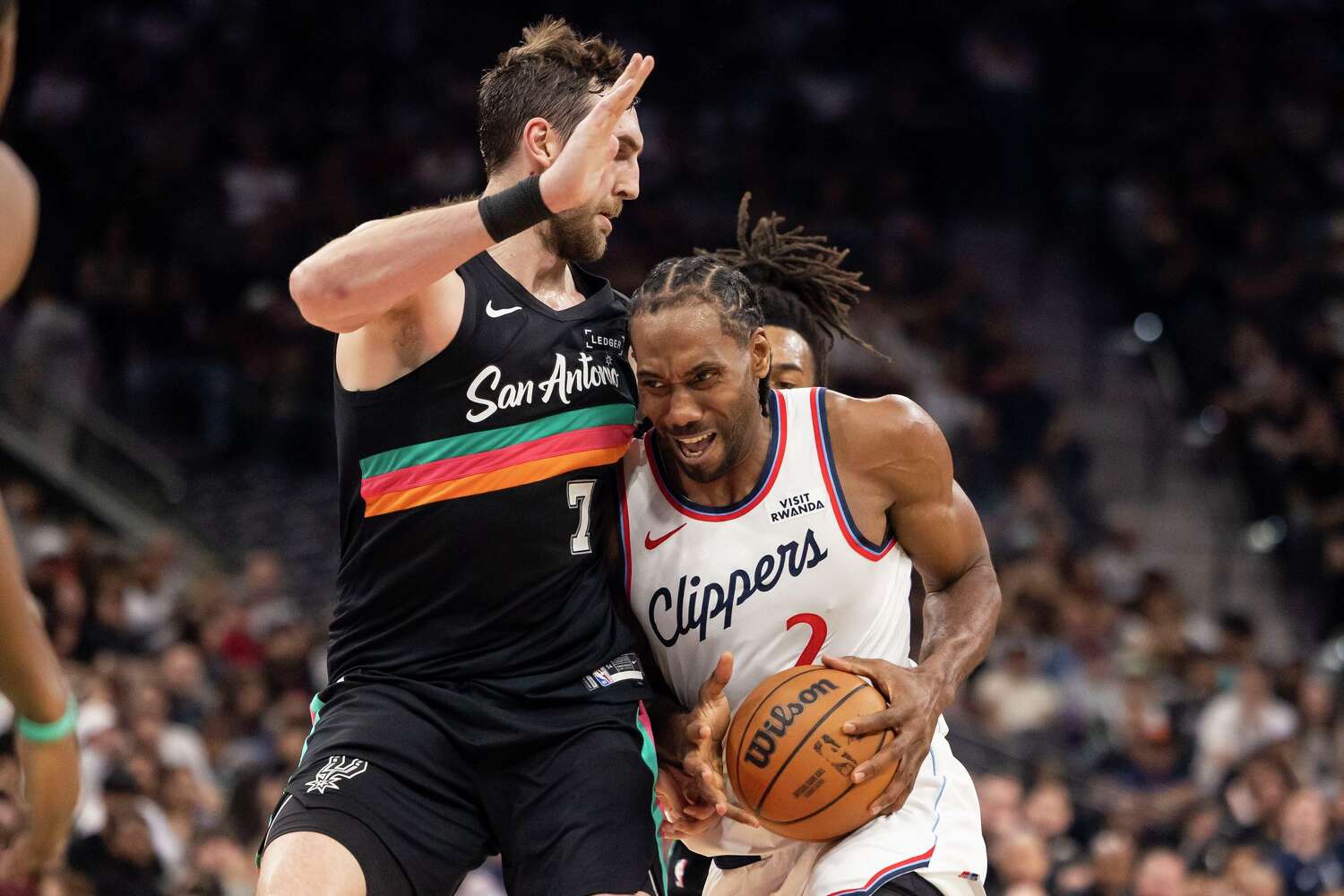 NBA hits Clippers with heavy sanctions in Kawhi Leonard case
