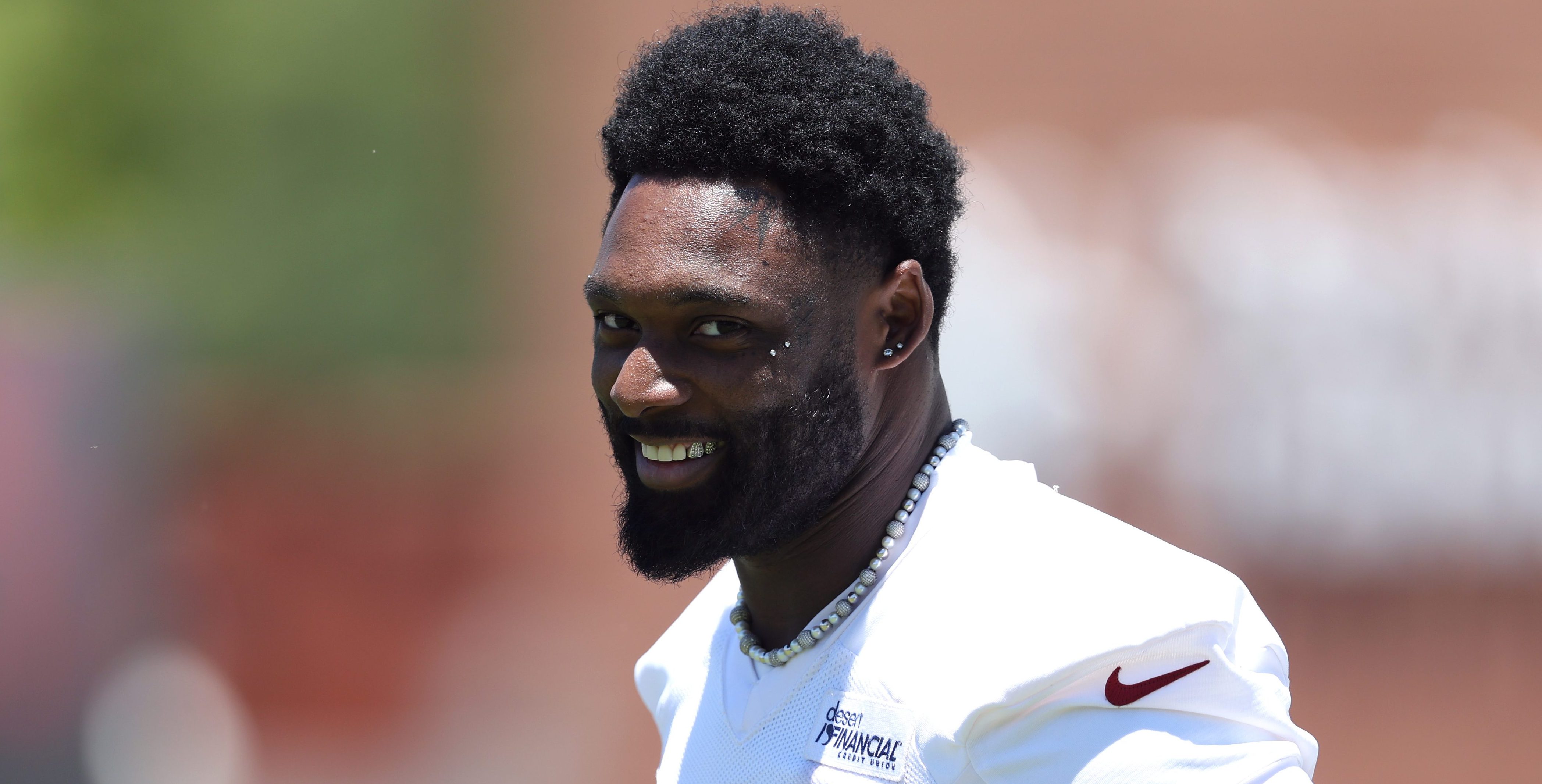 Cardinals GM Shuts Down Josh Sweat Trade Rumors