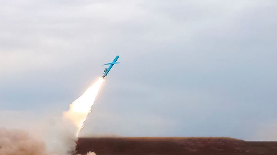 Iran War: Iran attacks targets in Kuwait again