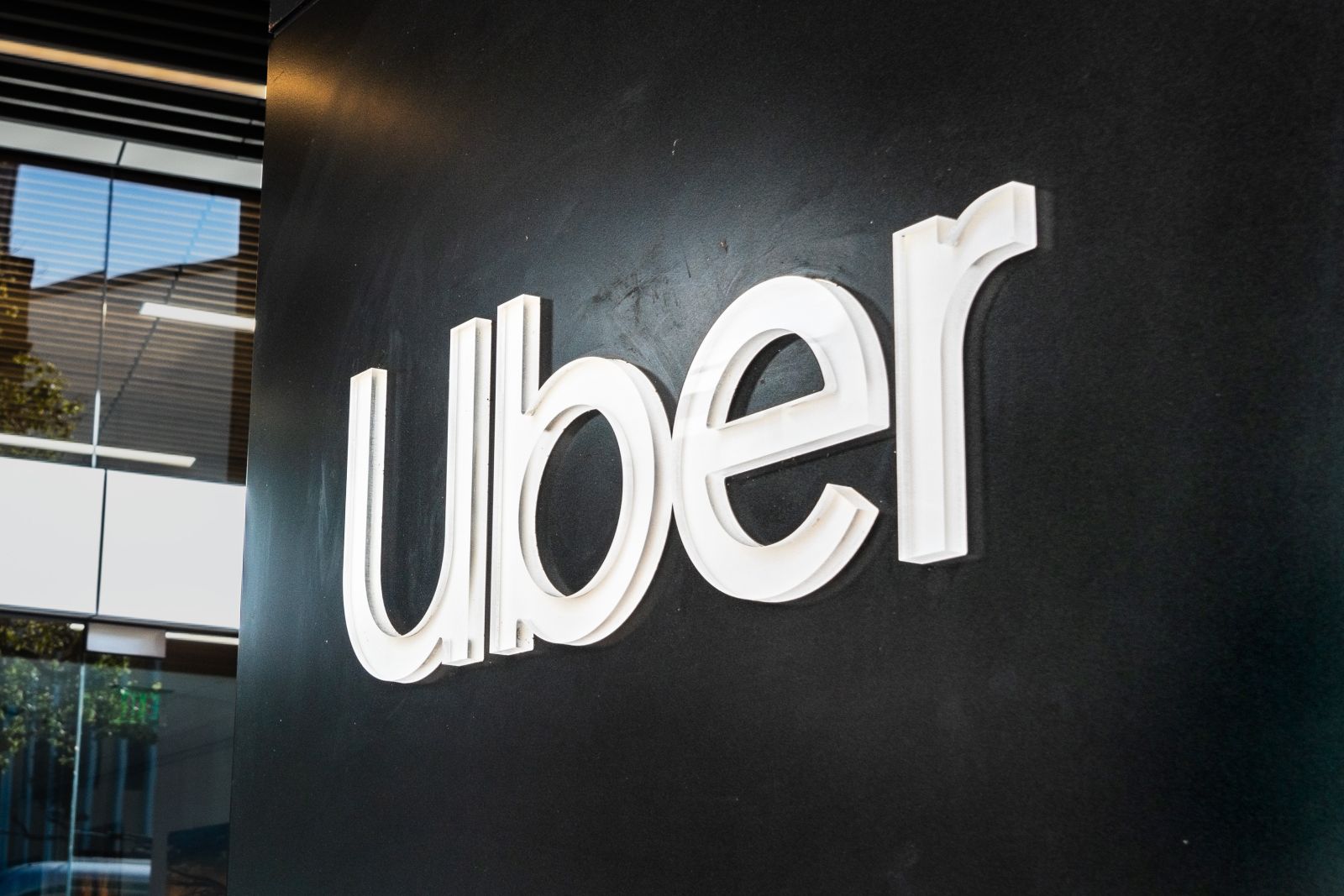 Uber Technologies Stock: Is UBER Underperforming the Technology Sector?