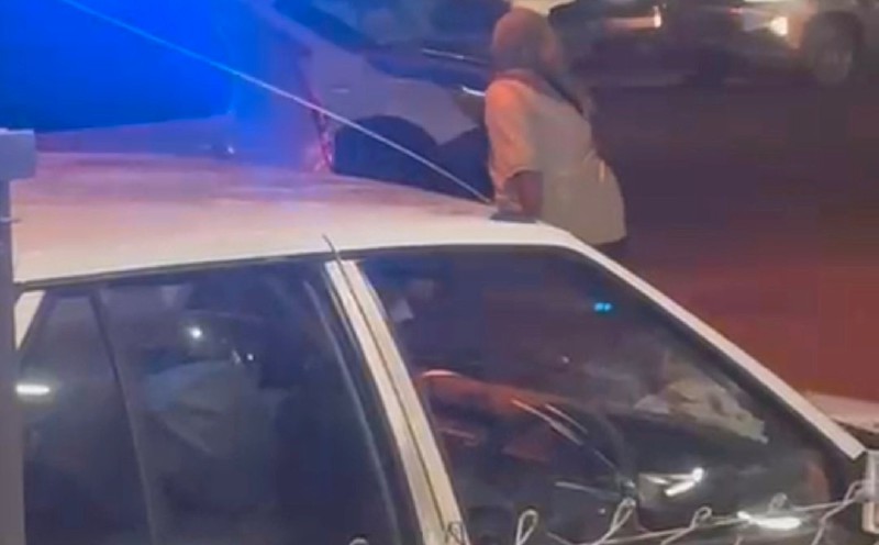 Woman with mental health issues arrested after smashing car windscreen