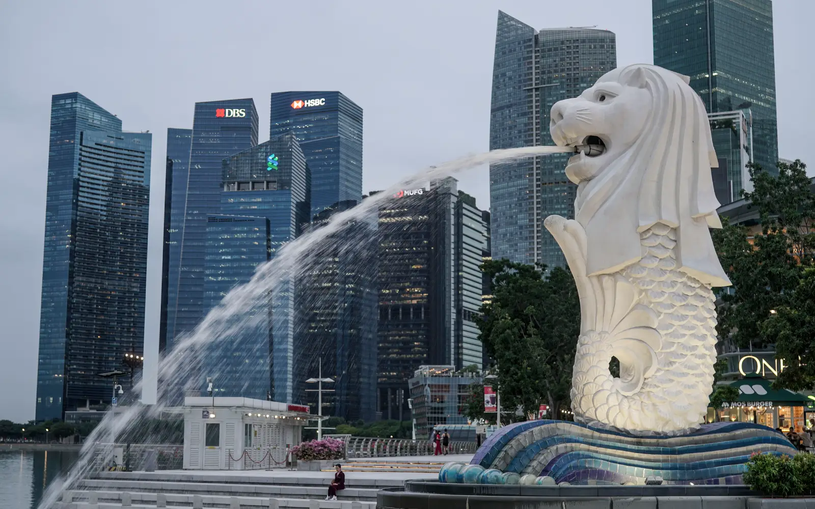 Singapore raises growth forecast to as high as 5.5% on AI boom