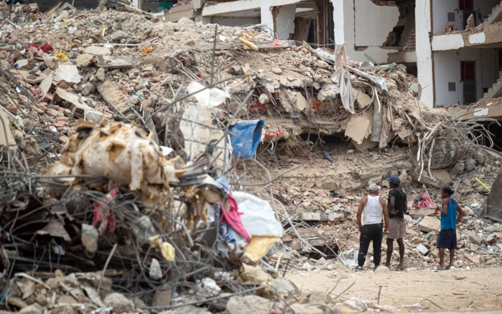 Venezuela’s twin quake death toll rises to 6,301
