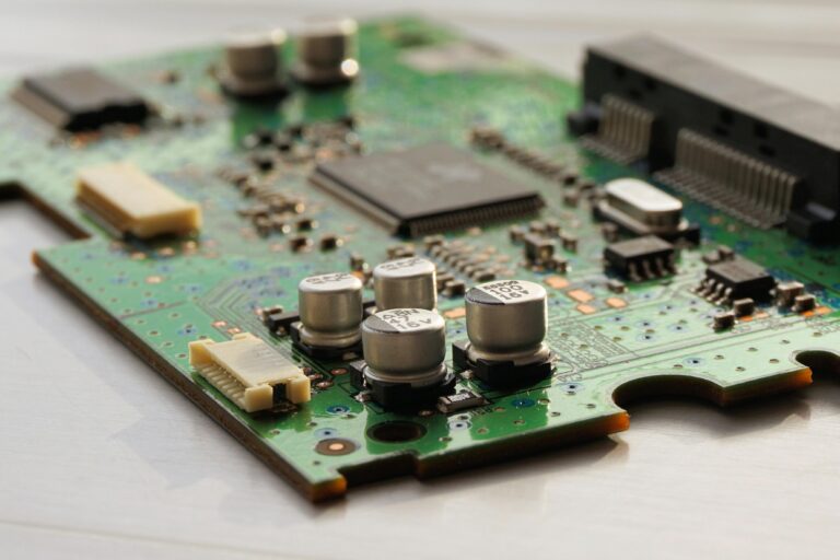 Why Vishay Intertechnology (VSH) Could Benefit From the Electronics Recovery