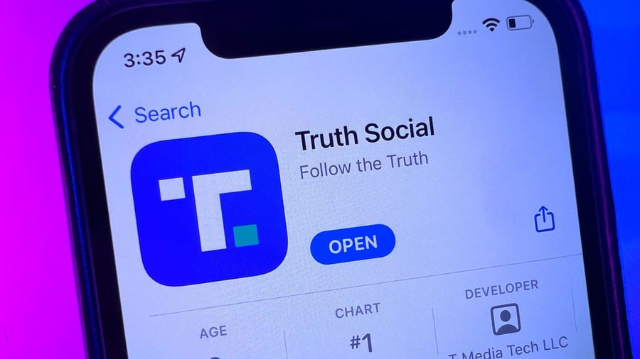 US President: Over ten customers for early access to Trump's online posts
