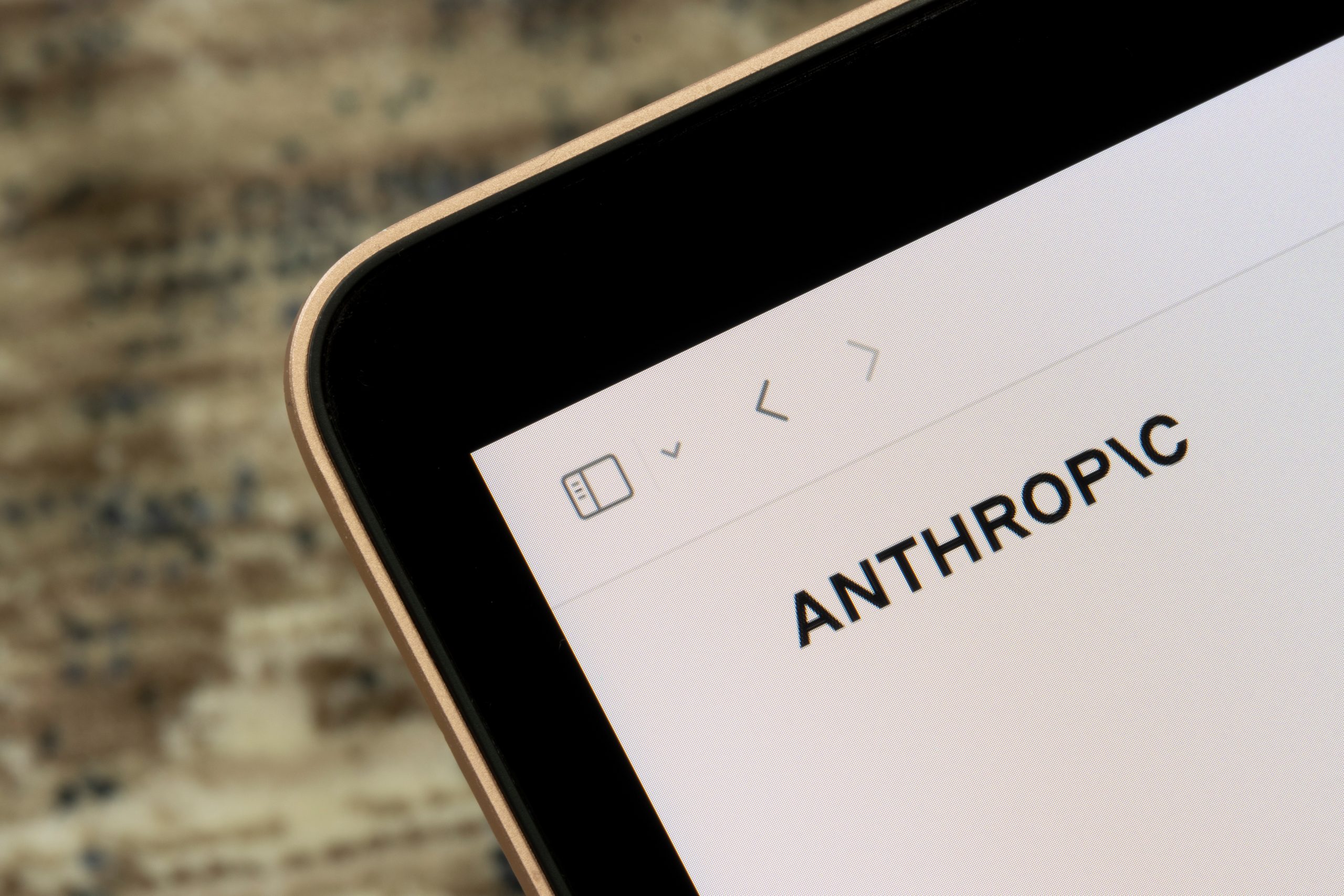Anthropic partners with Macquarie, GIC on AI infra venture