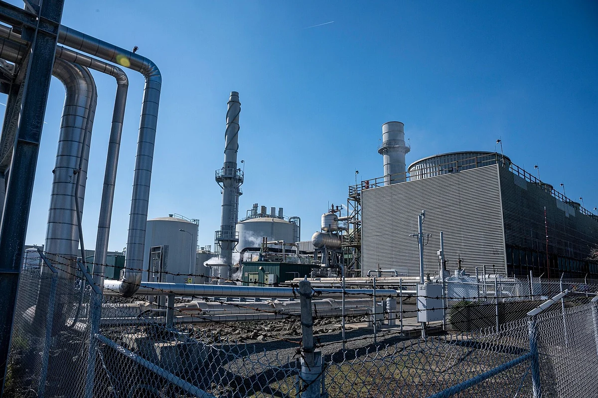 AI's hunger for power sparks US private gas plant boom