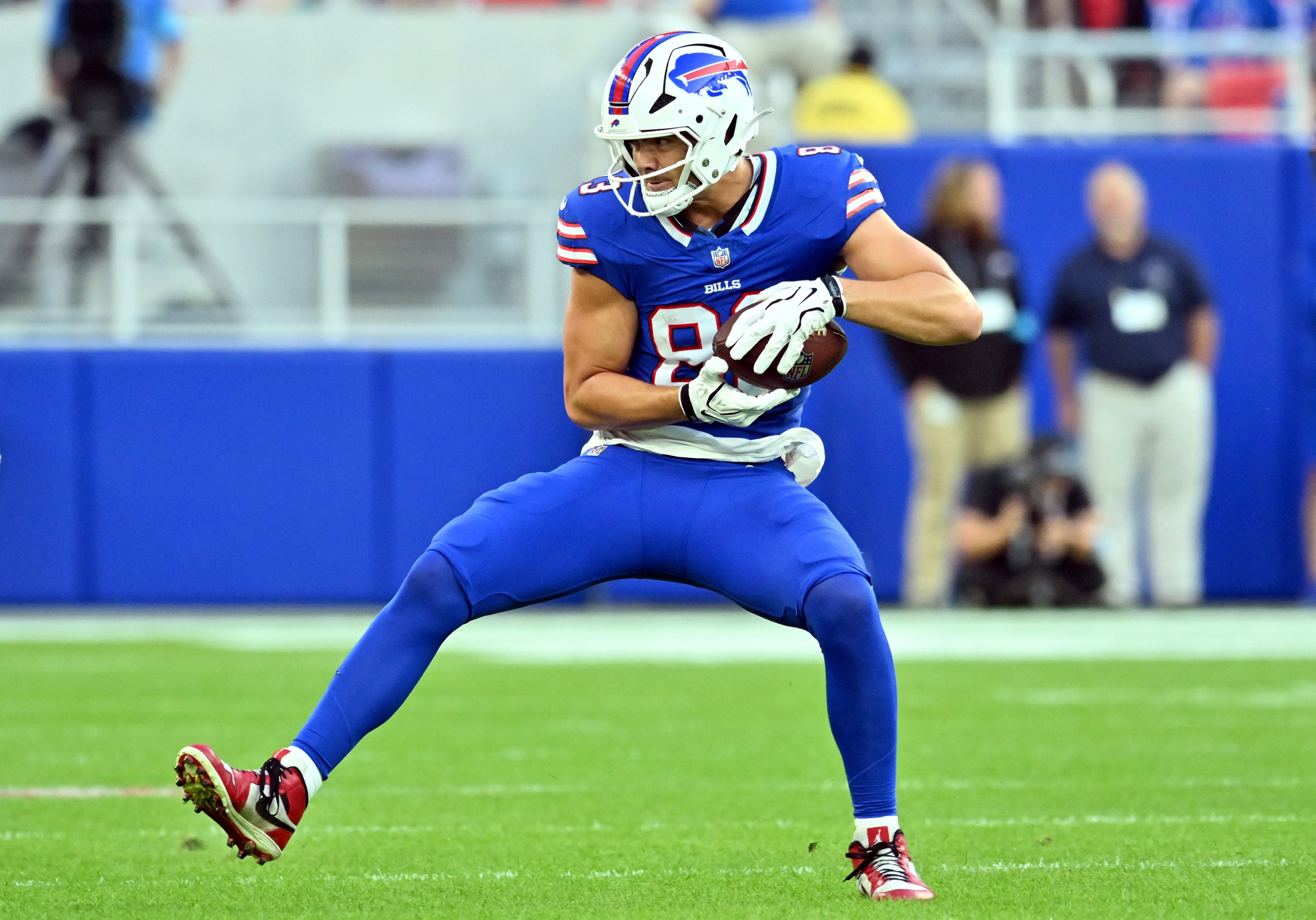 Bills TE spent cutdown weekend waiting for a call that never came