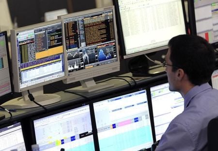 Anthropic meets investors to shore up confidence ahead of planned September IPO- WSJ