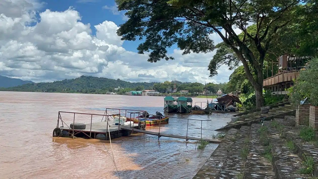Mekong River Levels Stabilize in Chiang Rai as Officials Monitor Floods