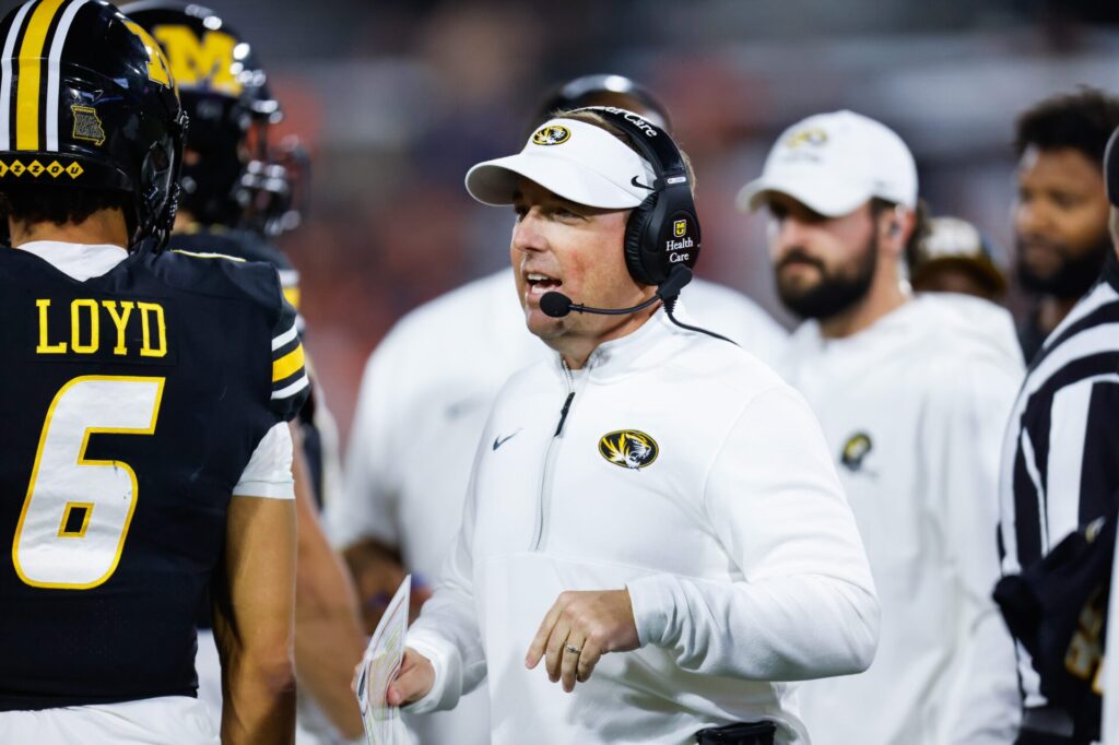 7 college football best bets for Week 1