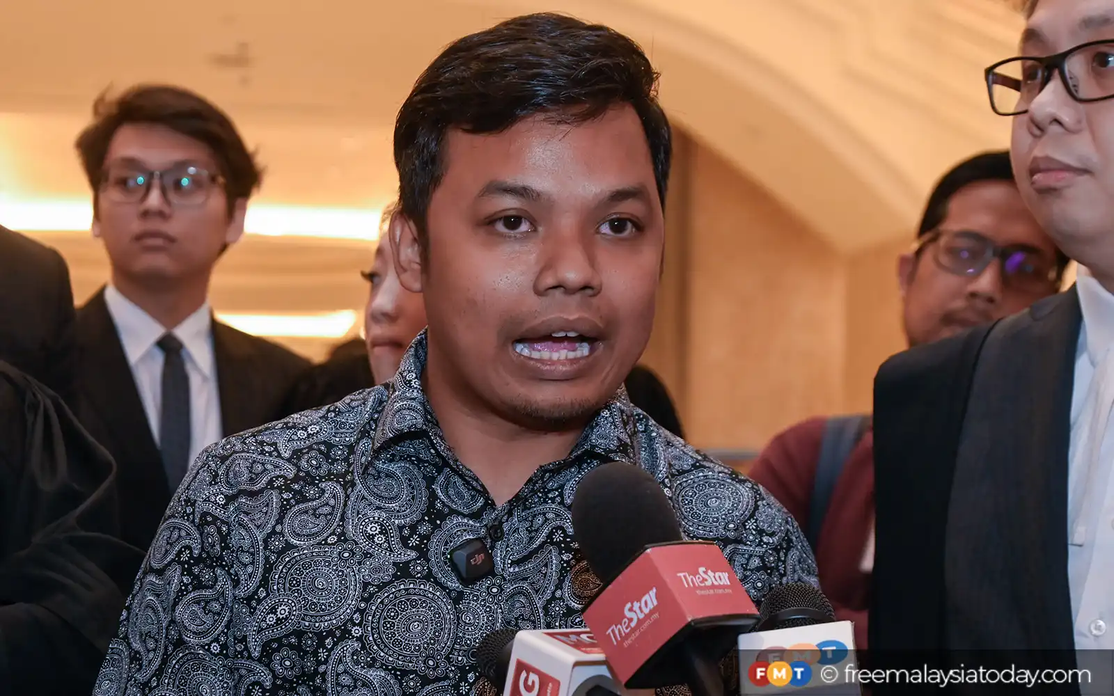 Mandiri chief questions travel ban, seeks explanation