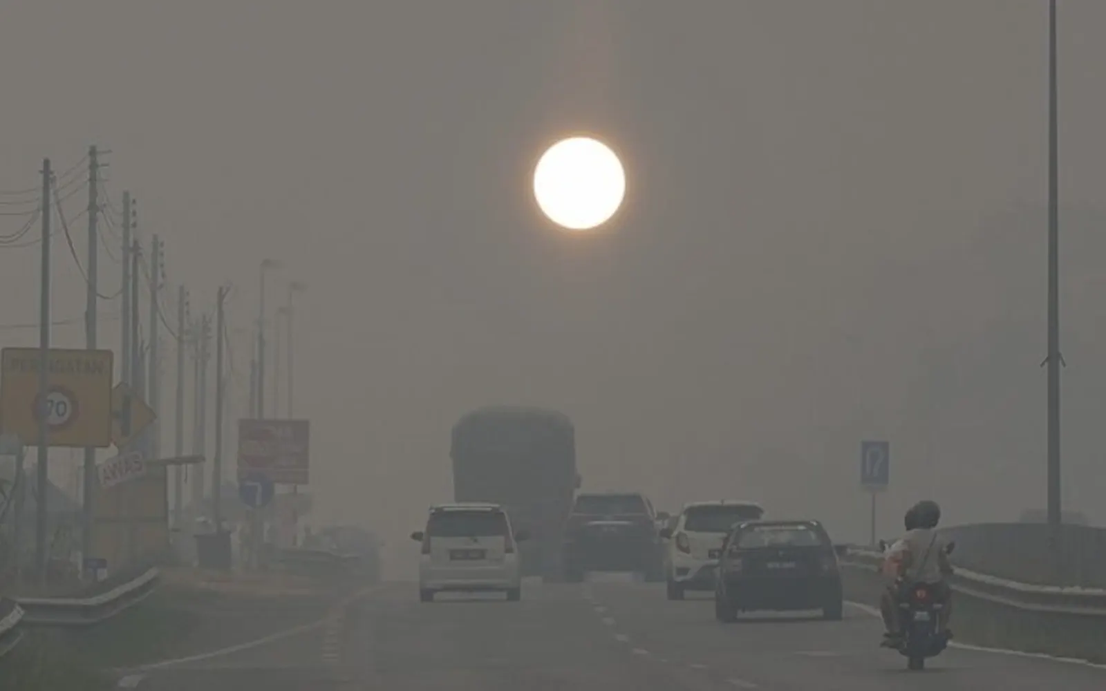 Air quality deteriorates, Serian records hazardous reading