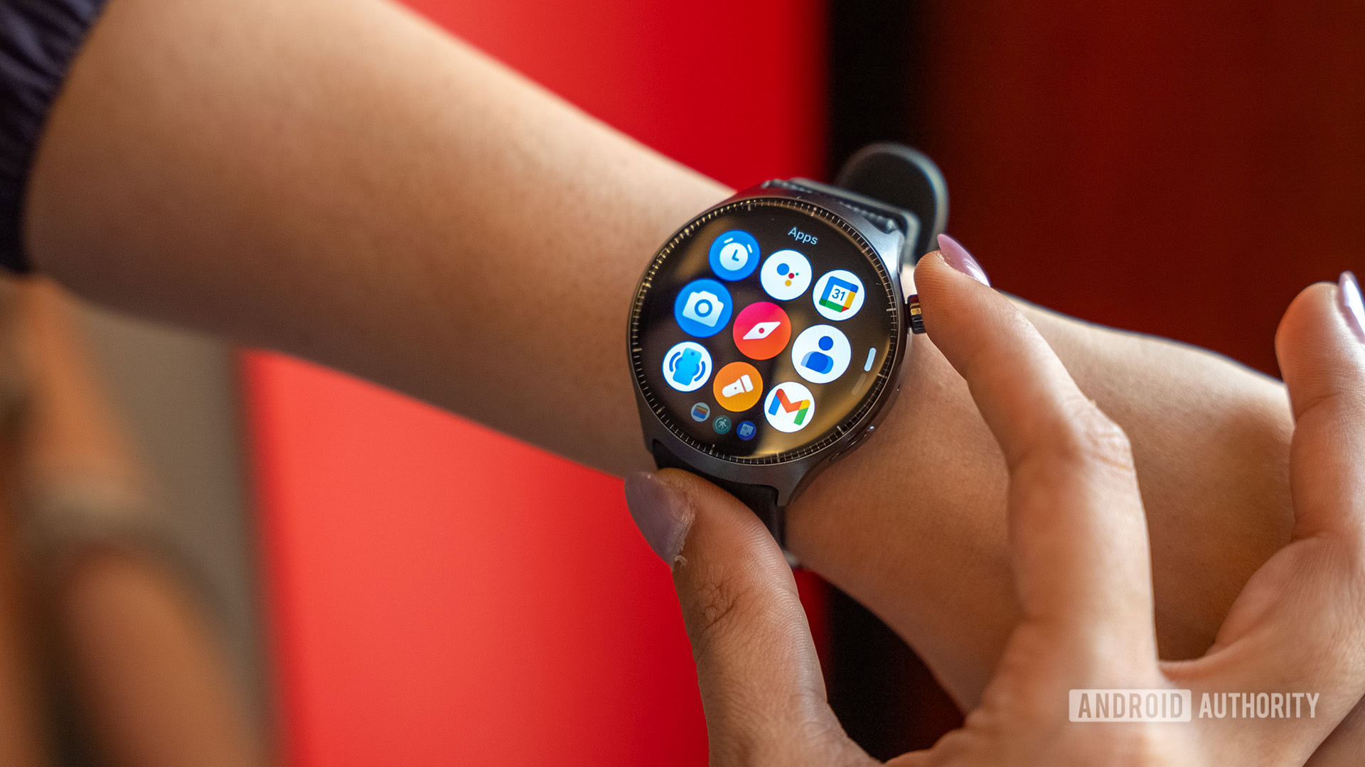 I tried Motorola’s first Wear OS watch since 2019, and I already have a big concern