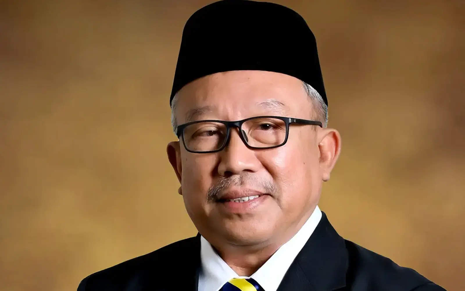 Exco Perlis lepas jawatan AJK Bersatu Arau