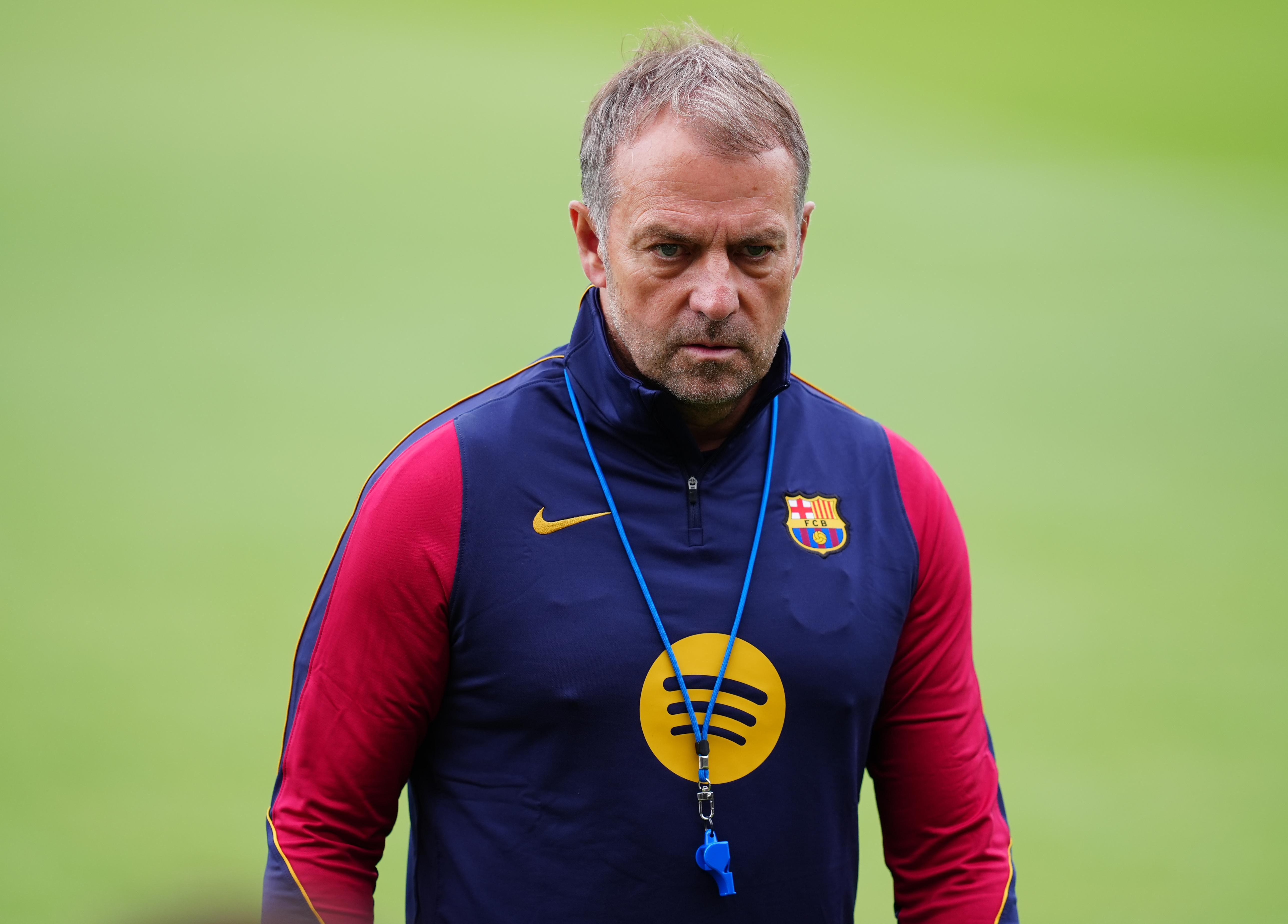 ‘Pay attention to this player’ – Hansi Flick takes a check on exciting La Masia winger in Barcelona training