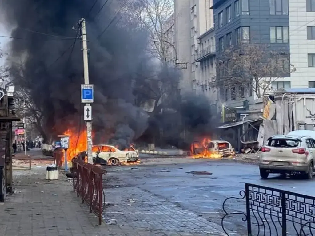 Russian attacks on Ukraine's Zaporizhzhia, Kyiv kill five, officials say