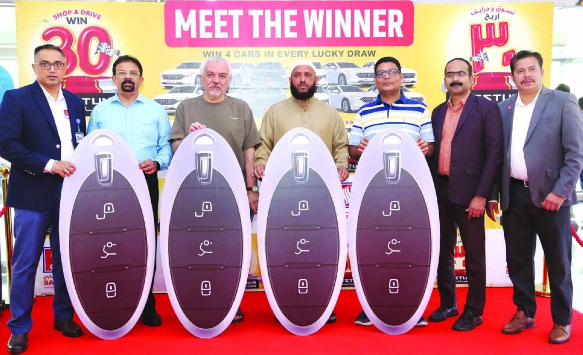 Cars handed over to sixth draw winners of 'Safari Shop & Drive'