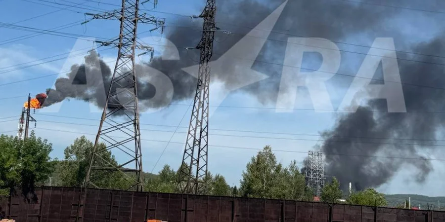 Massive fire erupts at Komsomolsk oil refinery in Russia's far east