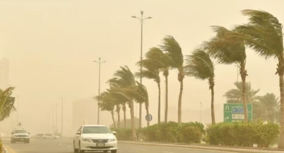 Thunderstorms, strong winds and rising temperatures forecast across Saudi Arabia Tuesday
