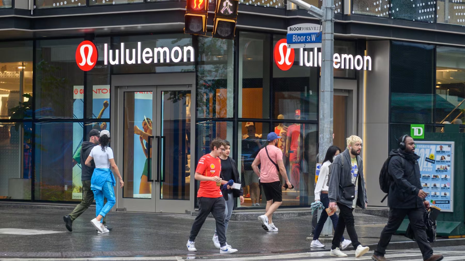 Lululemon Cuts Annual Revenue, Profit Outlook Again a Week Before New CEO Takes Over