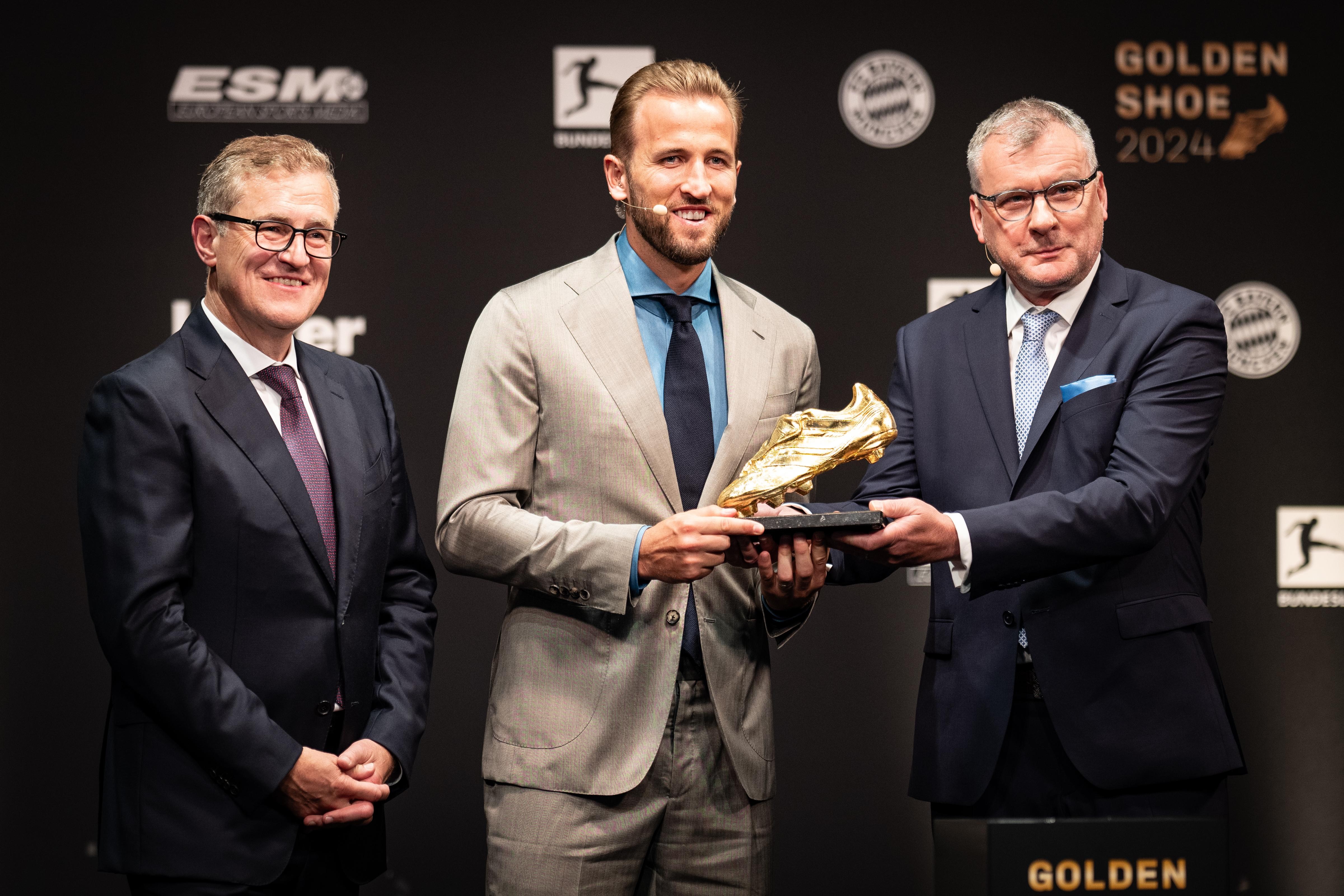 Harry Kane collects yet another trophy to conclude a record-setting season