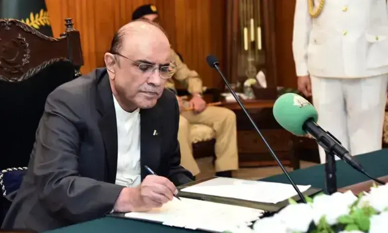 President Zardari approves additional judges' appointments to high courts, ending weeks-long deadlock
