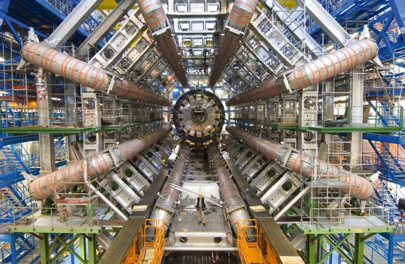 CERN moves thousands of accelerator control computers to Debian