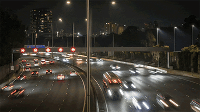 Wrong number: Text message accidentally reveals Labor considering $40 cap on road tolls
