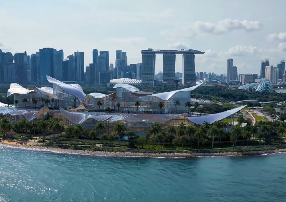 Singapore rolls out ride perks to steer tourists into neighbourhoods