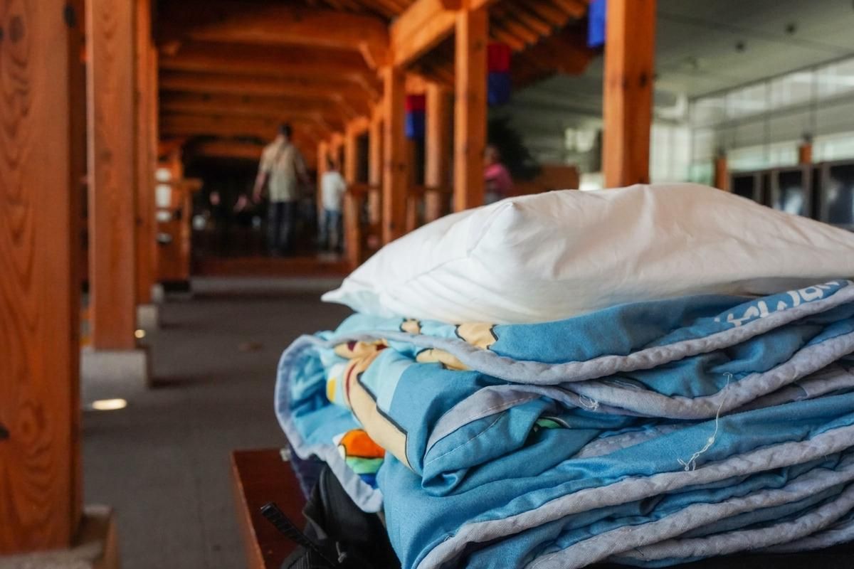 Incheon airport tells homeless people sheltering from heat to leave