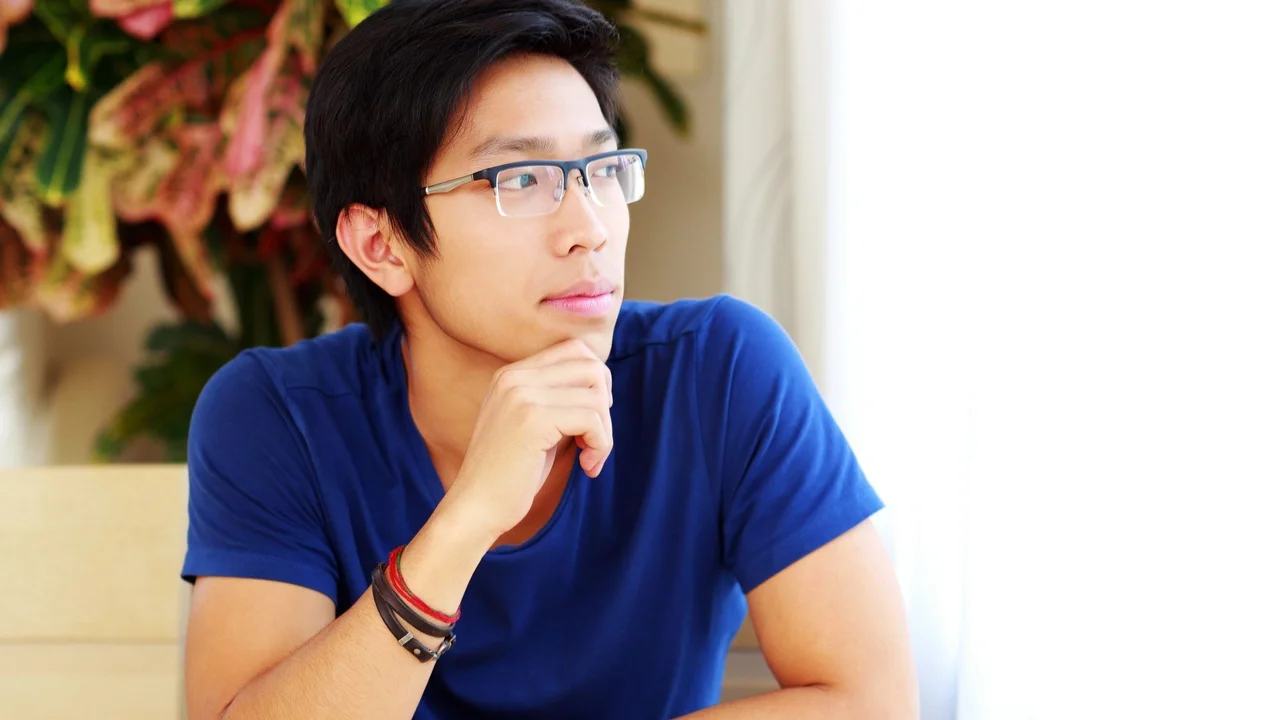 Man weighs new job offer with same salary but no WFH—Redditors urge him not to make the switch